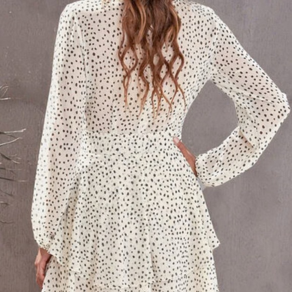 🛍️Charming Charlie Cream and Black Polka Dot Romper - Picture 4 of 9